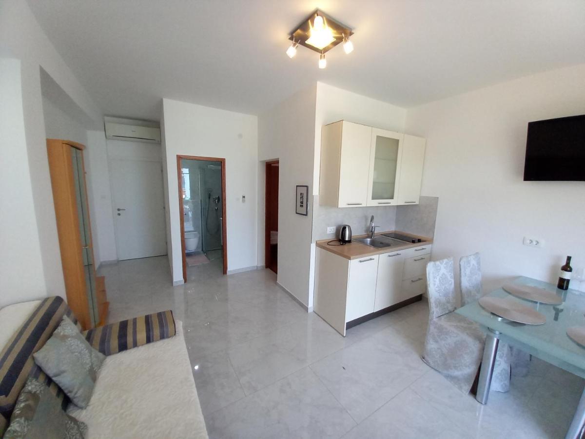 Apartments Irena 巴斯卡 外观 照片